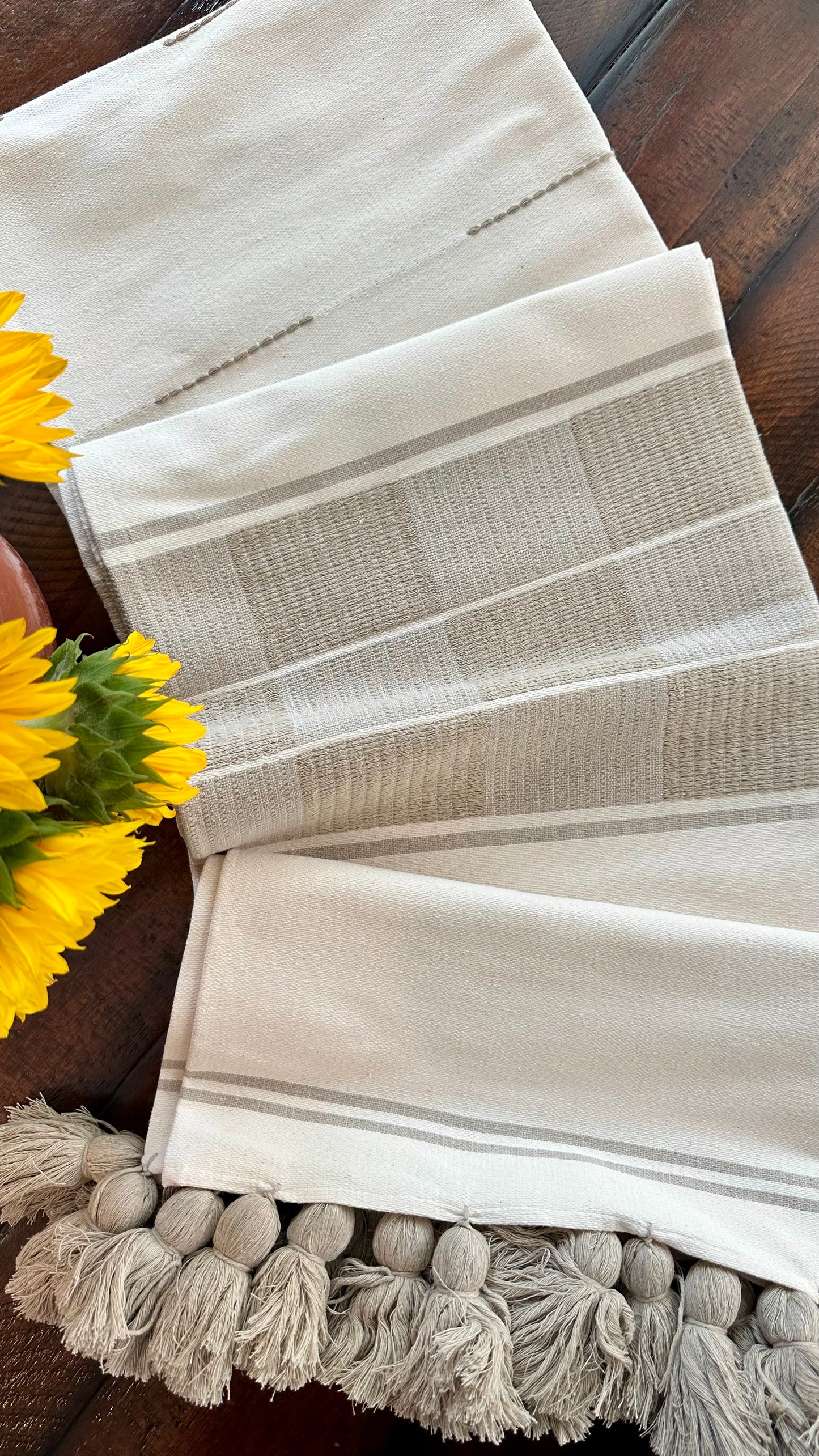 Maria Elena Woven Throw Blanket