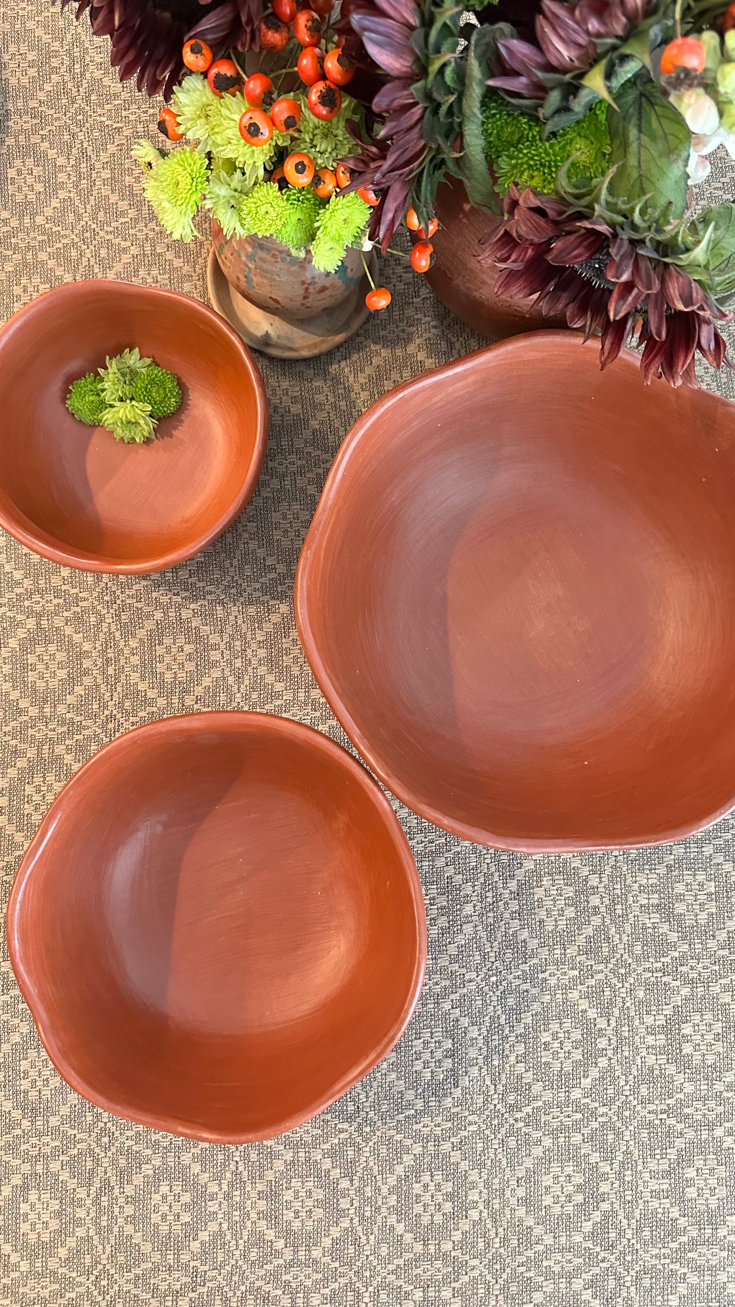 Camelia Scalloped Clay Bowl