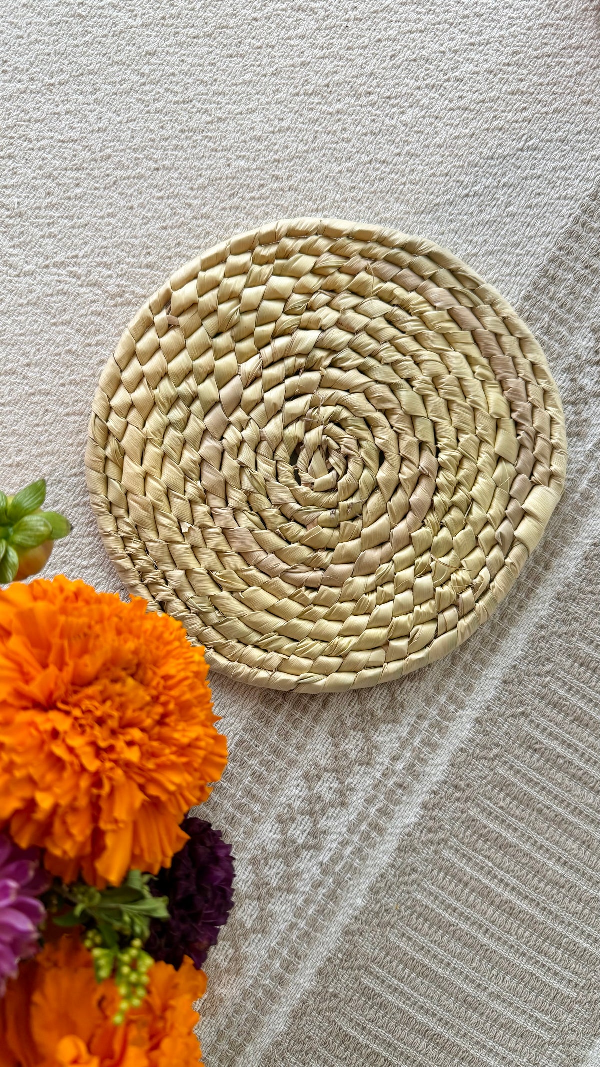 Camilo Round Trivet