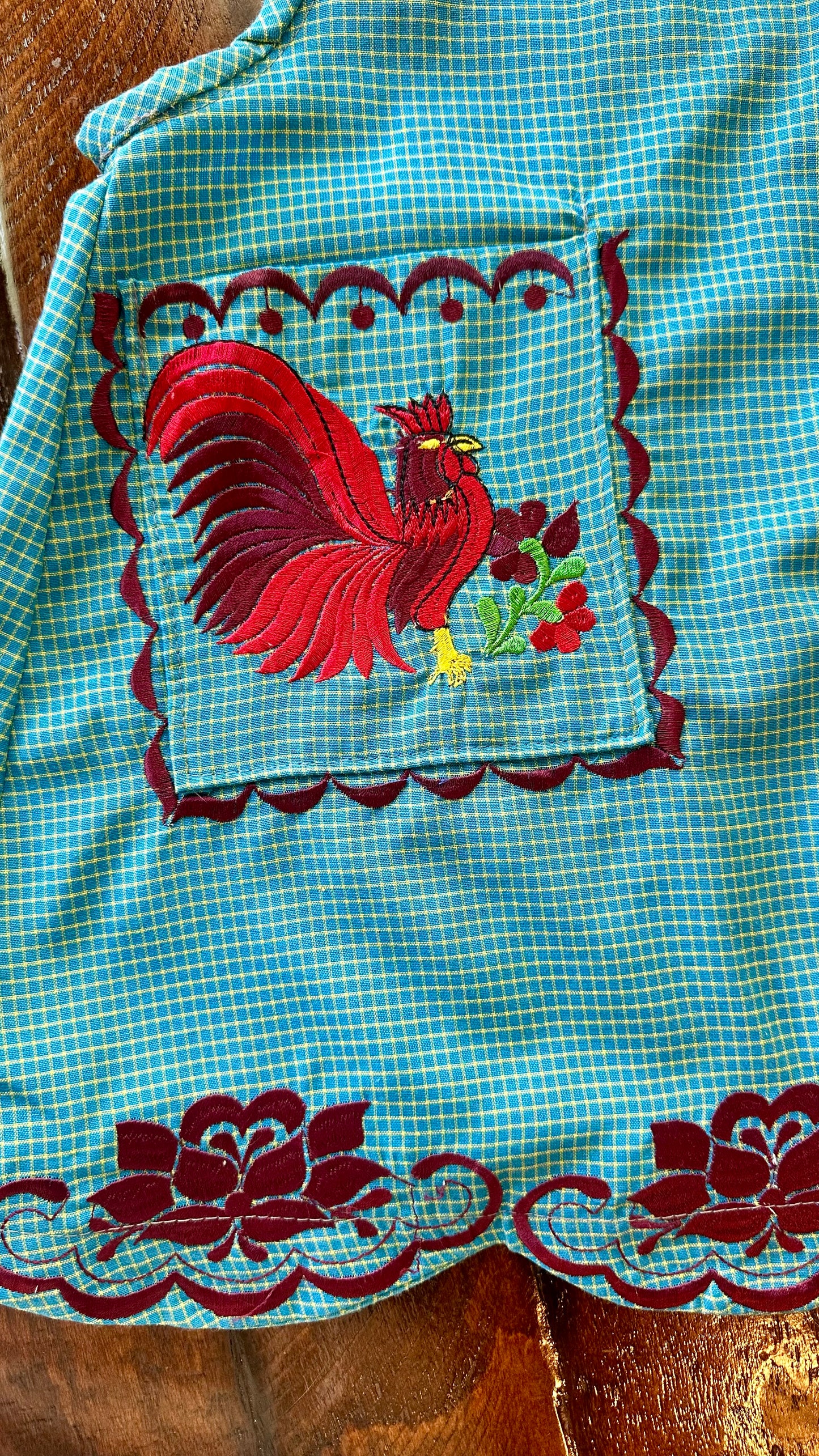 El Gallo Embroidered Apron