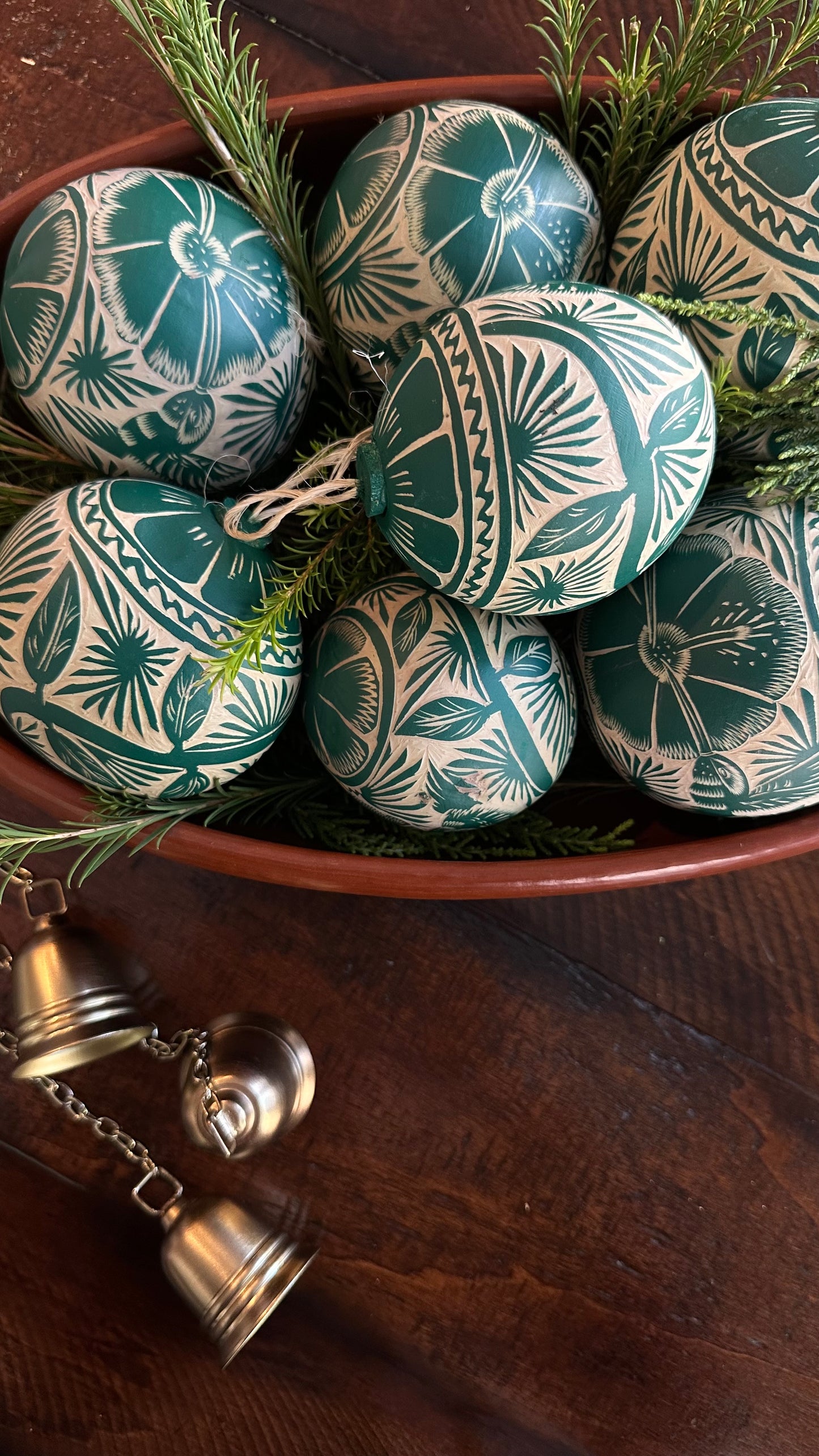 Verde Jicara Hand Carved Ornament