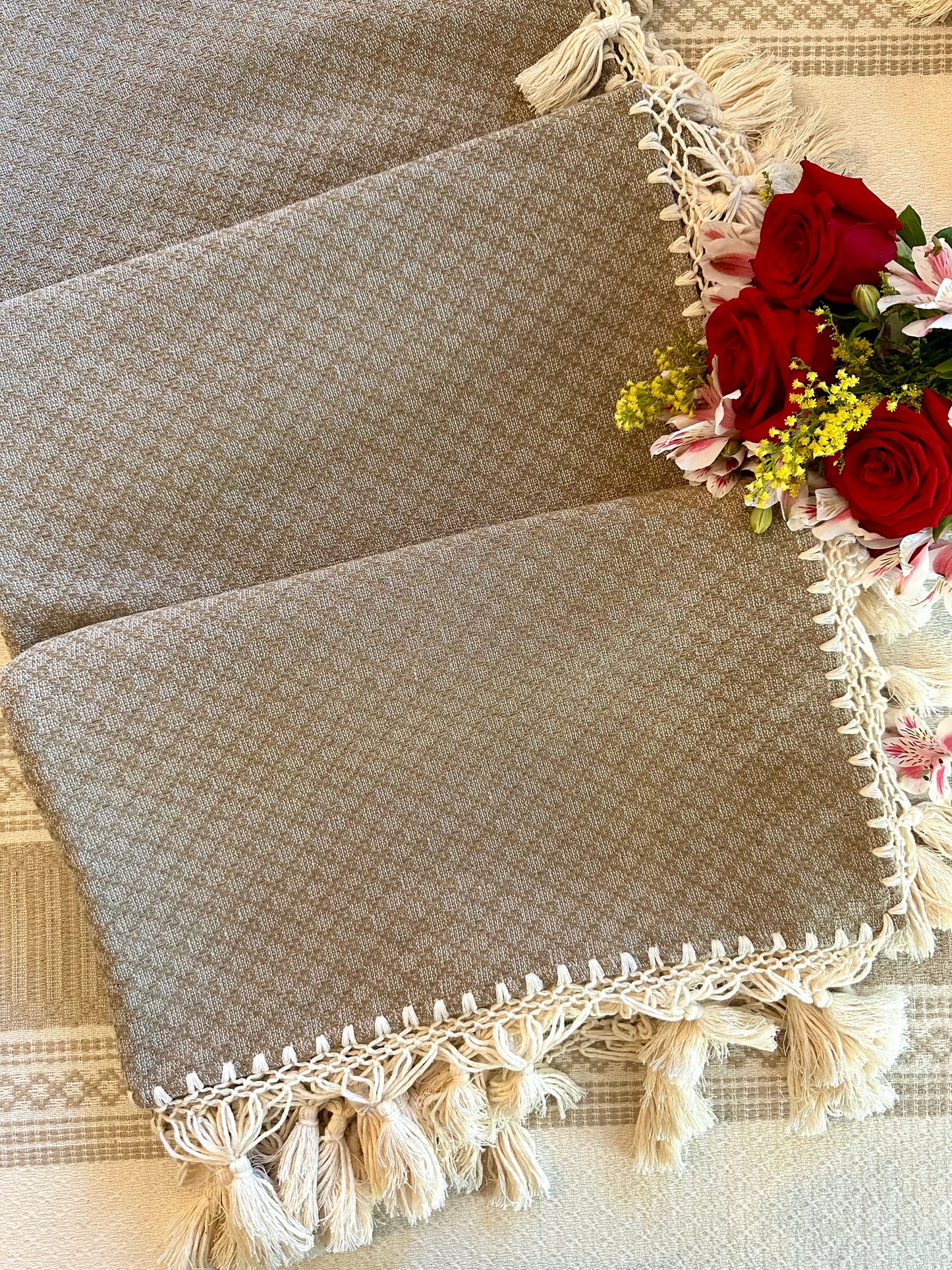 Maria Jose Woven Tablecloth
