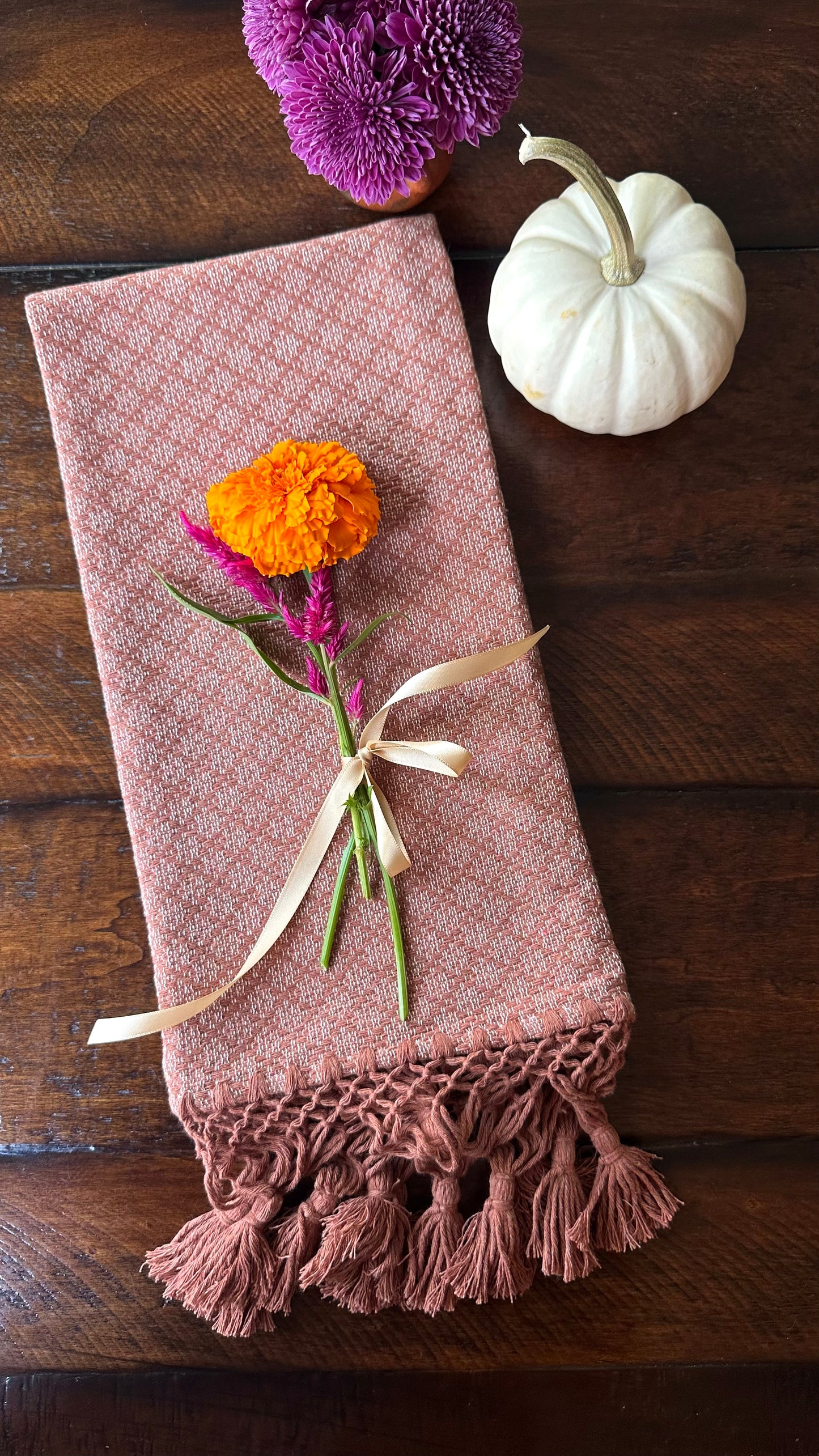 Carmen Woven Hand Towel