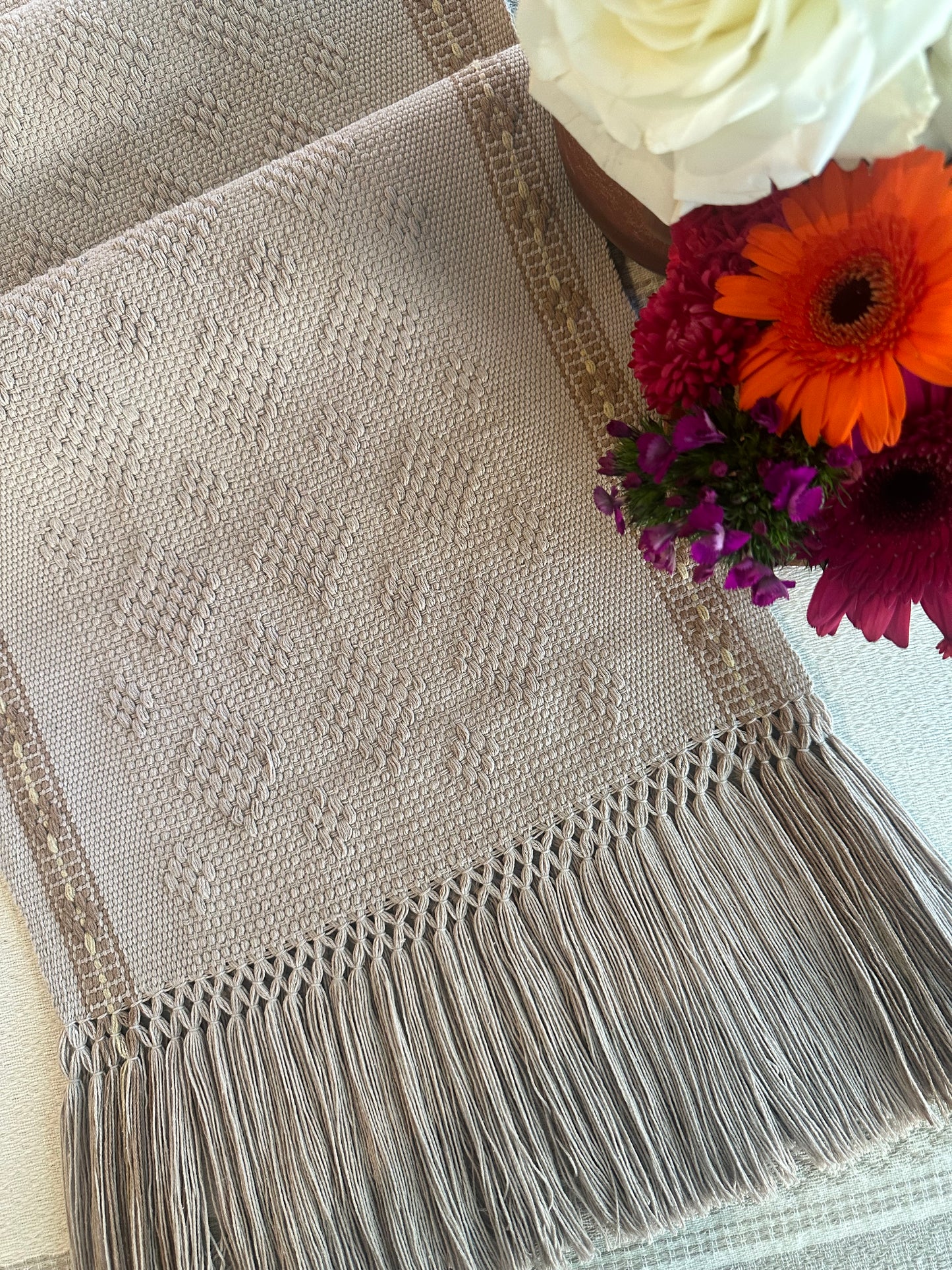 Hortencia Woven Table Runner