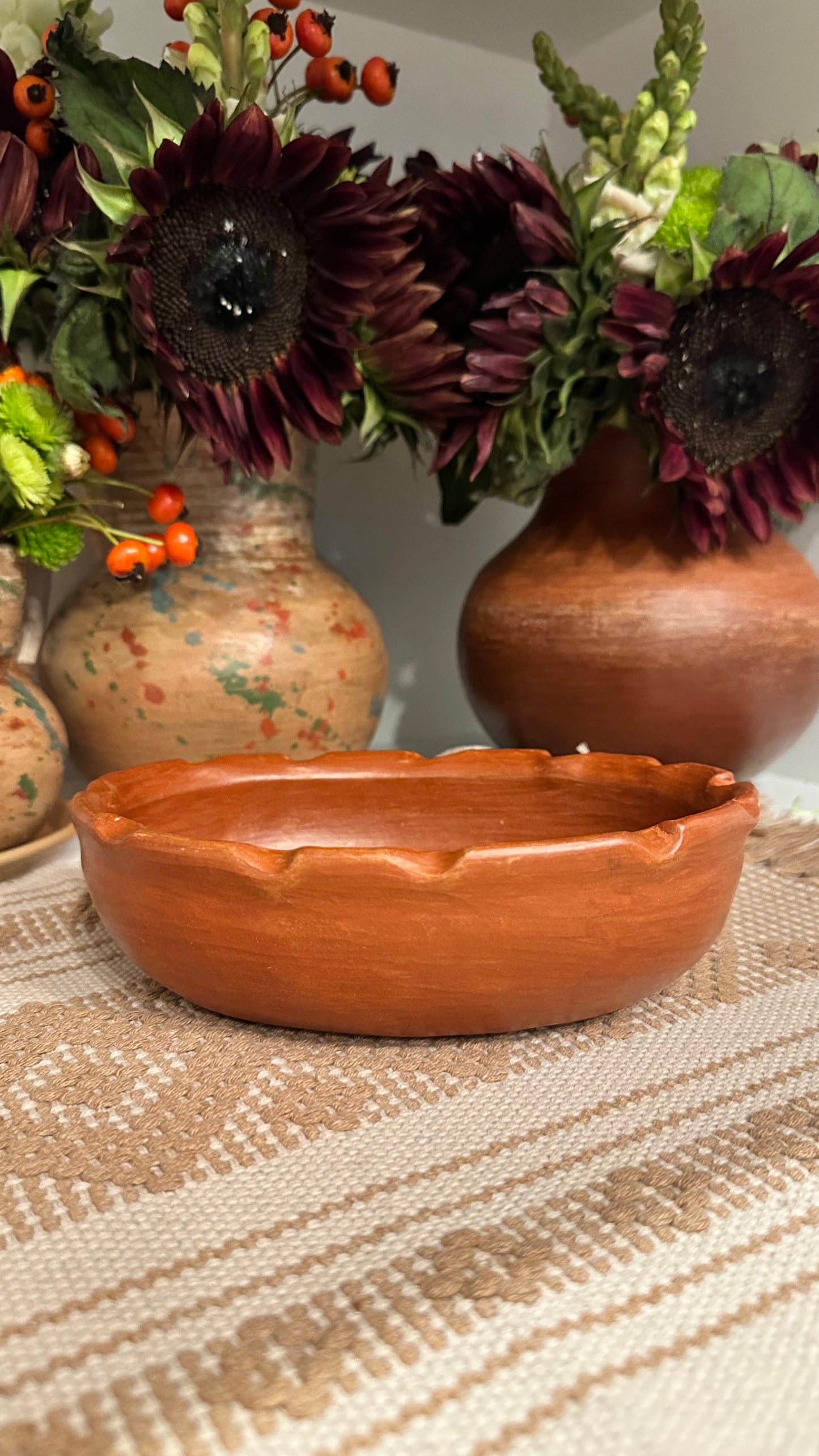 Camila Ruffled Oval Clay Dish