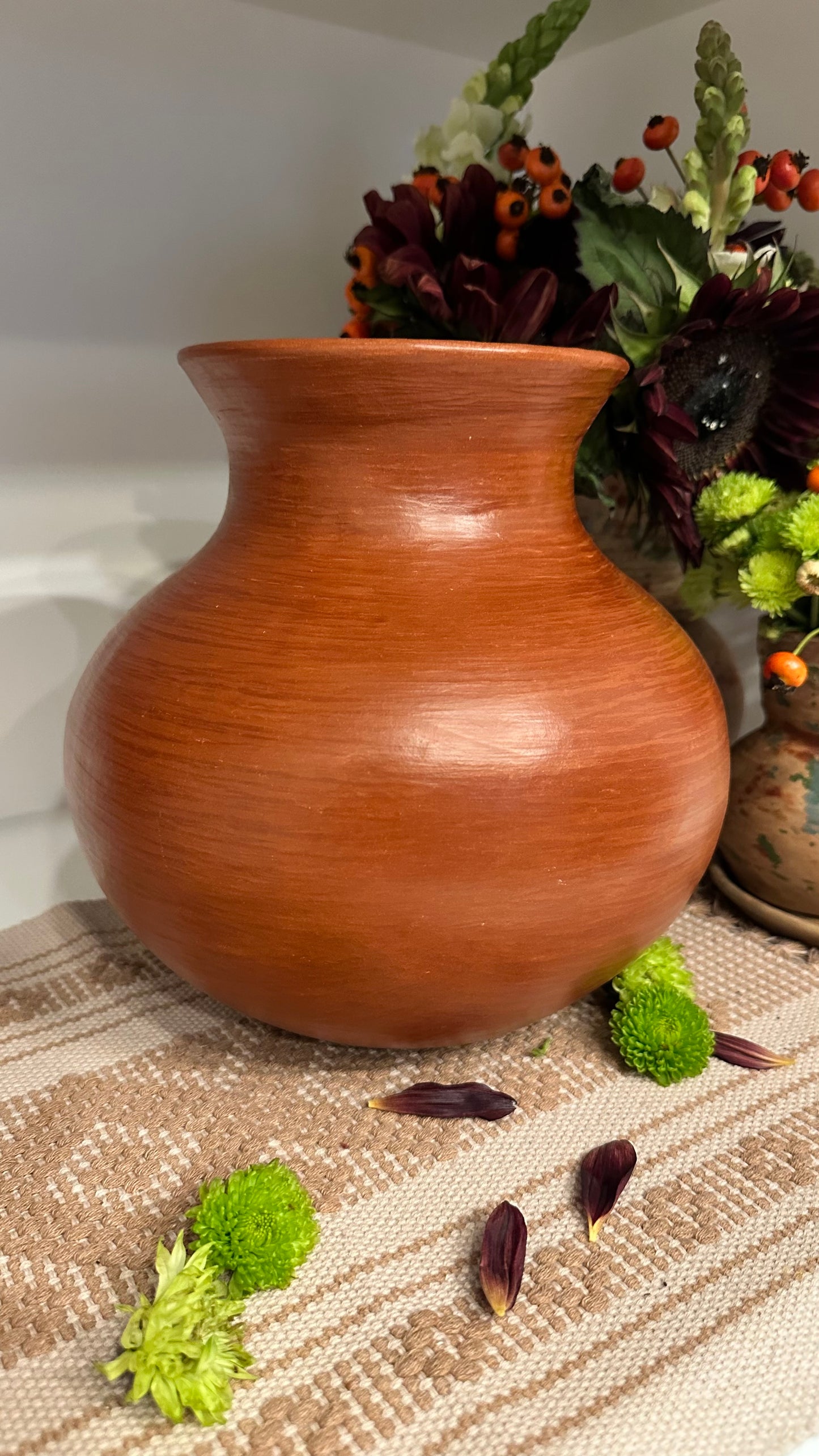 Aurelia Clay Olla / Vase
