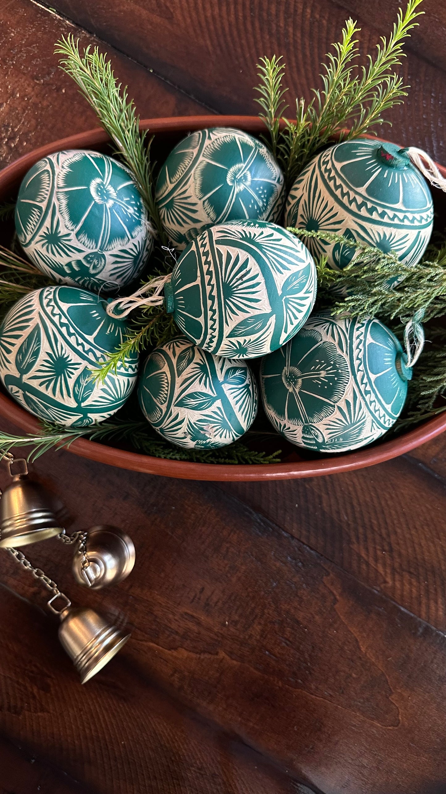 Verde Jicara Hand Carved Ornament