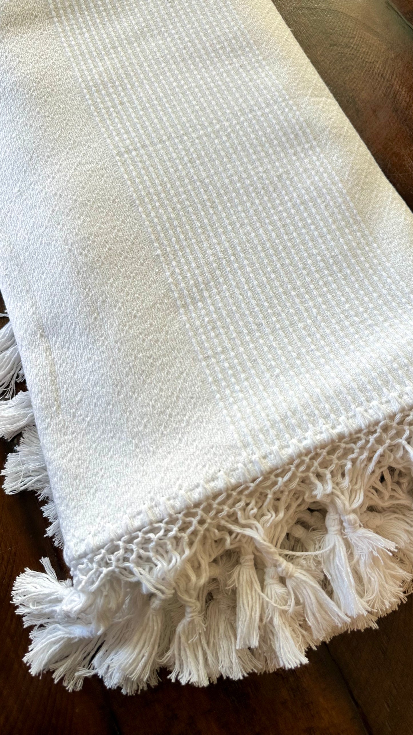 Maria Victoria Queen Bedspread