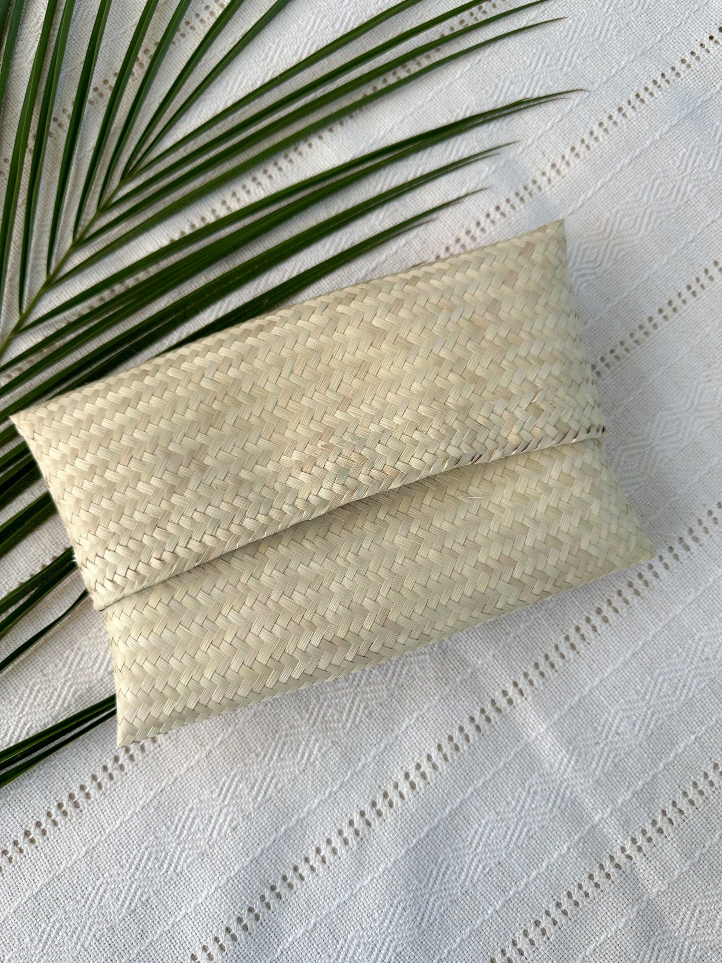 Lucia Woven Palm Leaf Pouch/Clutch