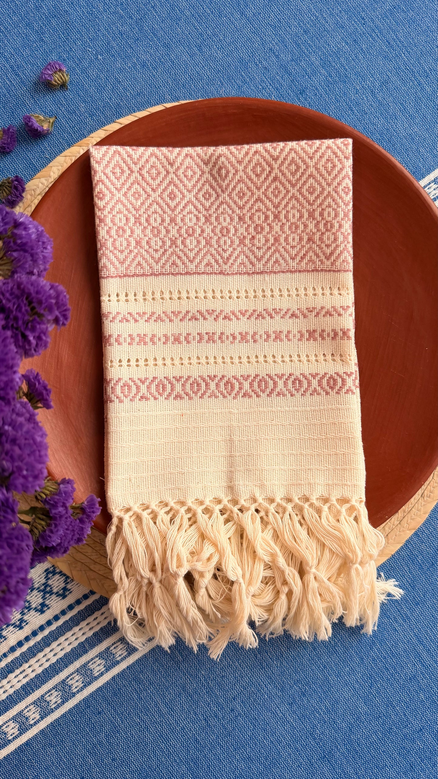 Maria Victoria Woven Deshilado Napkin