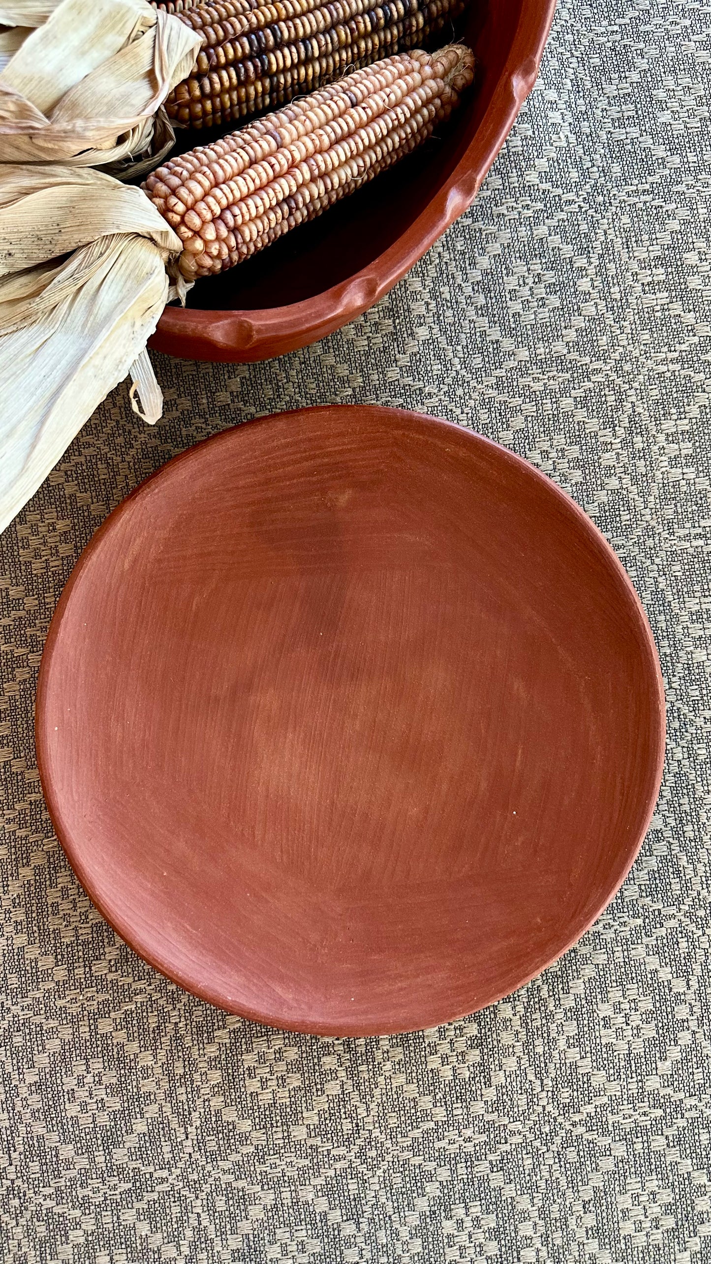 Doña Estela Clay Comal