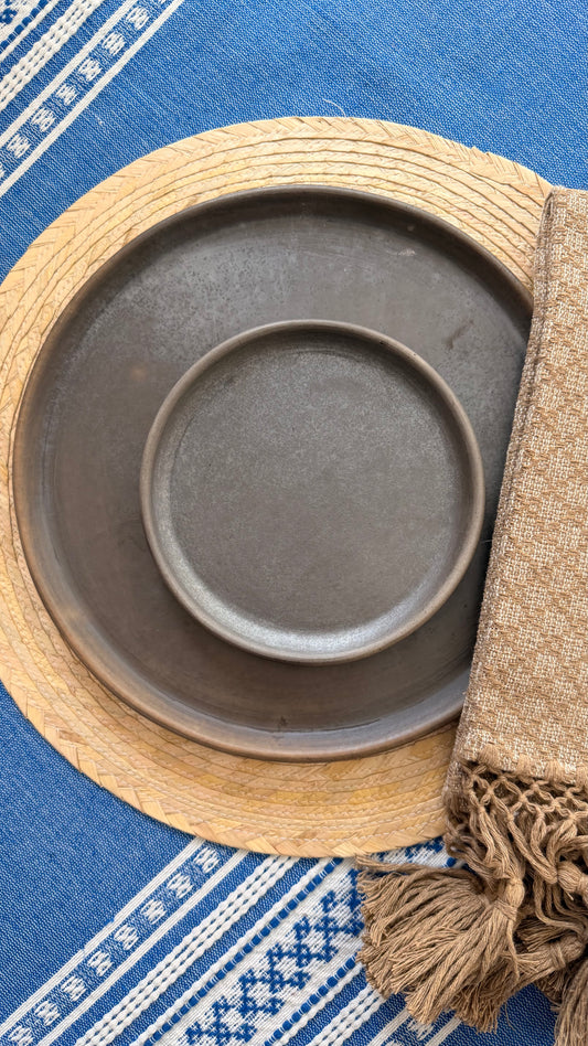 Ana Clay Plate