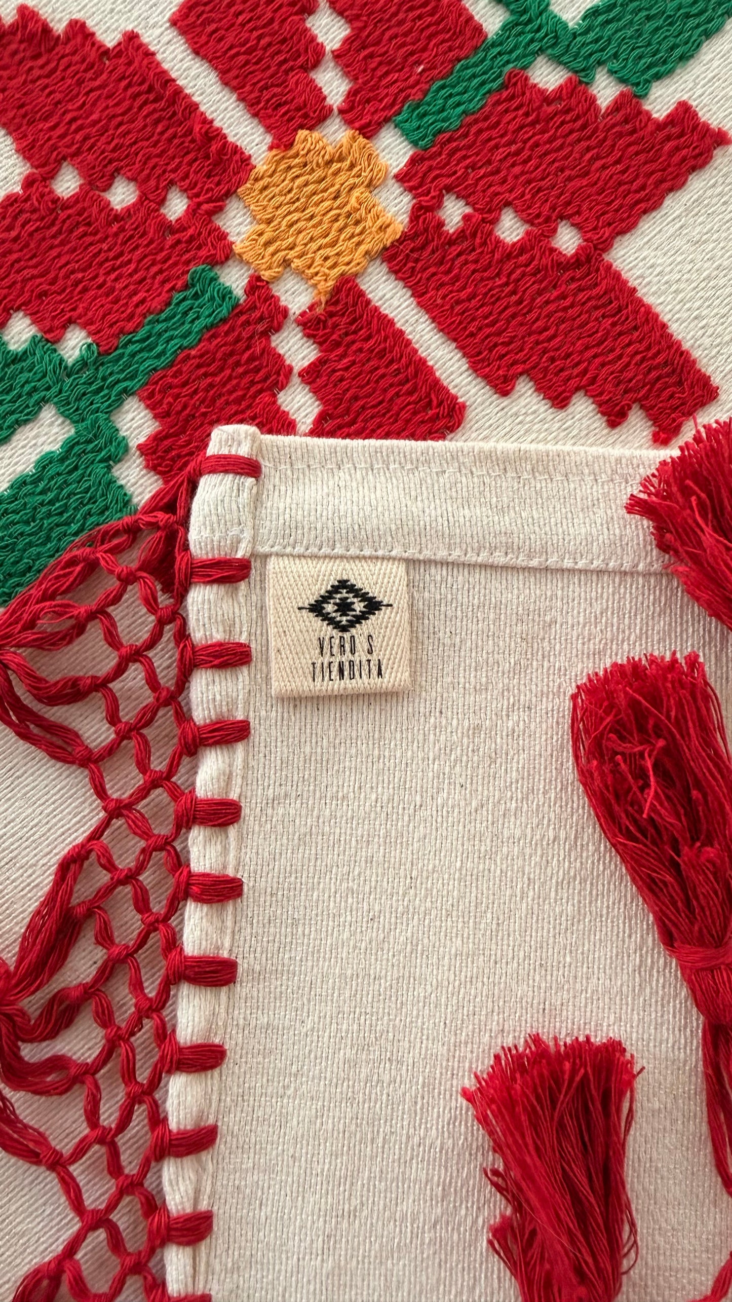 Nochebuena Woven Tablecloth