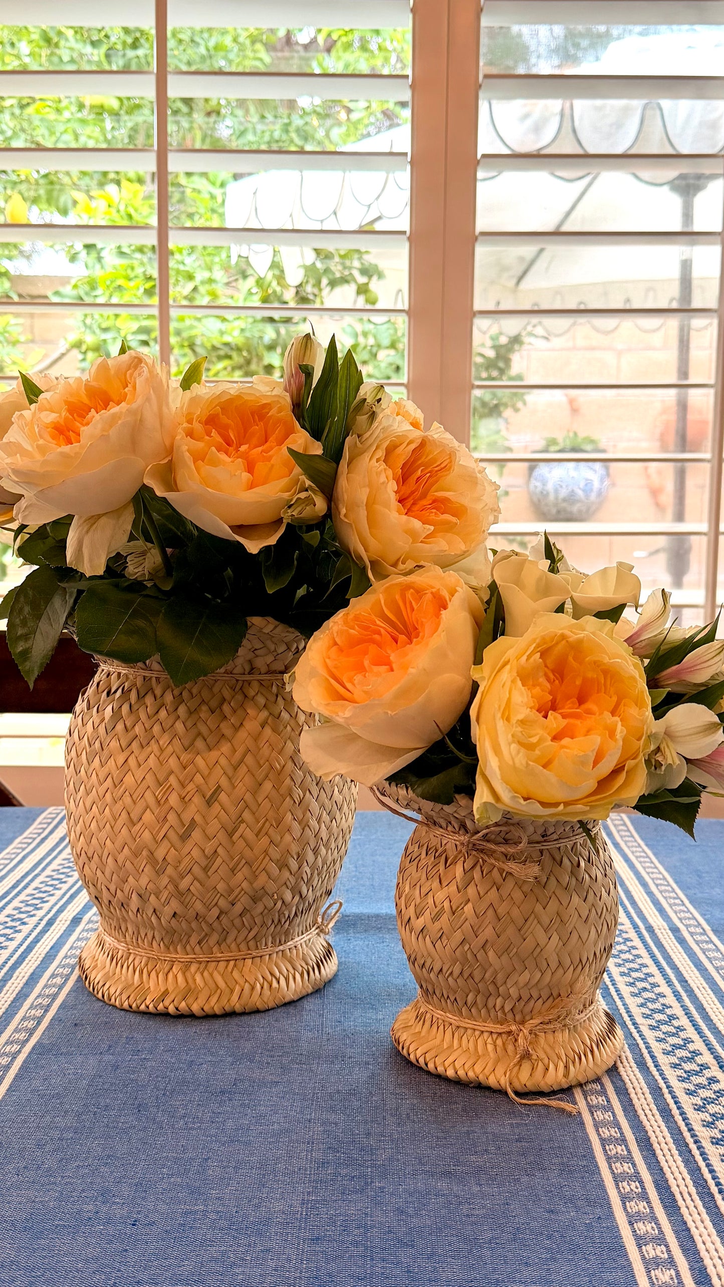 Gardenia Woven Palm Vase