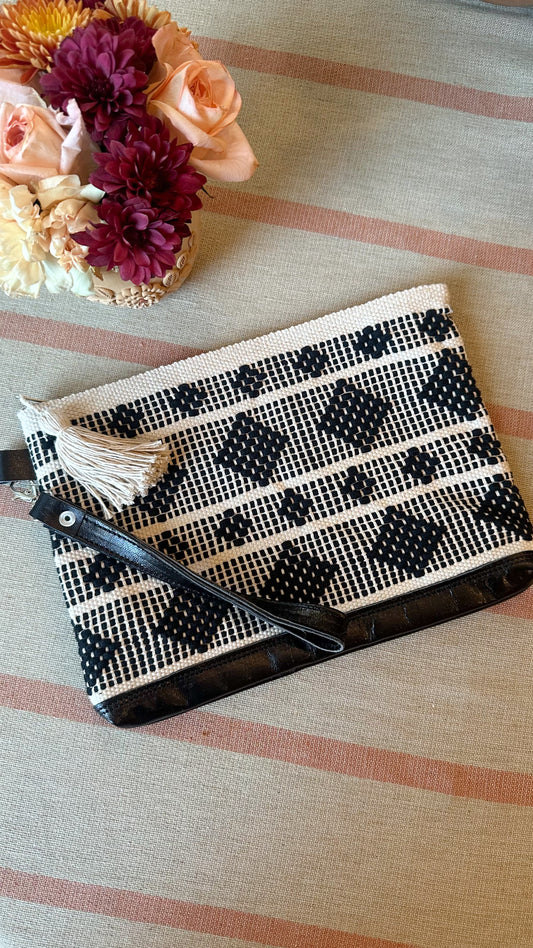 Nadya Woven Clutch