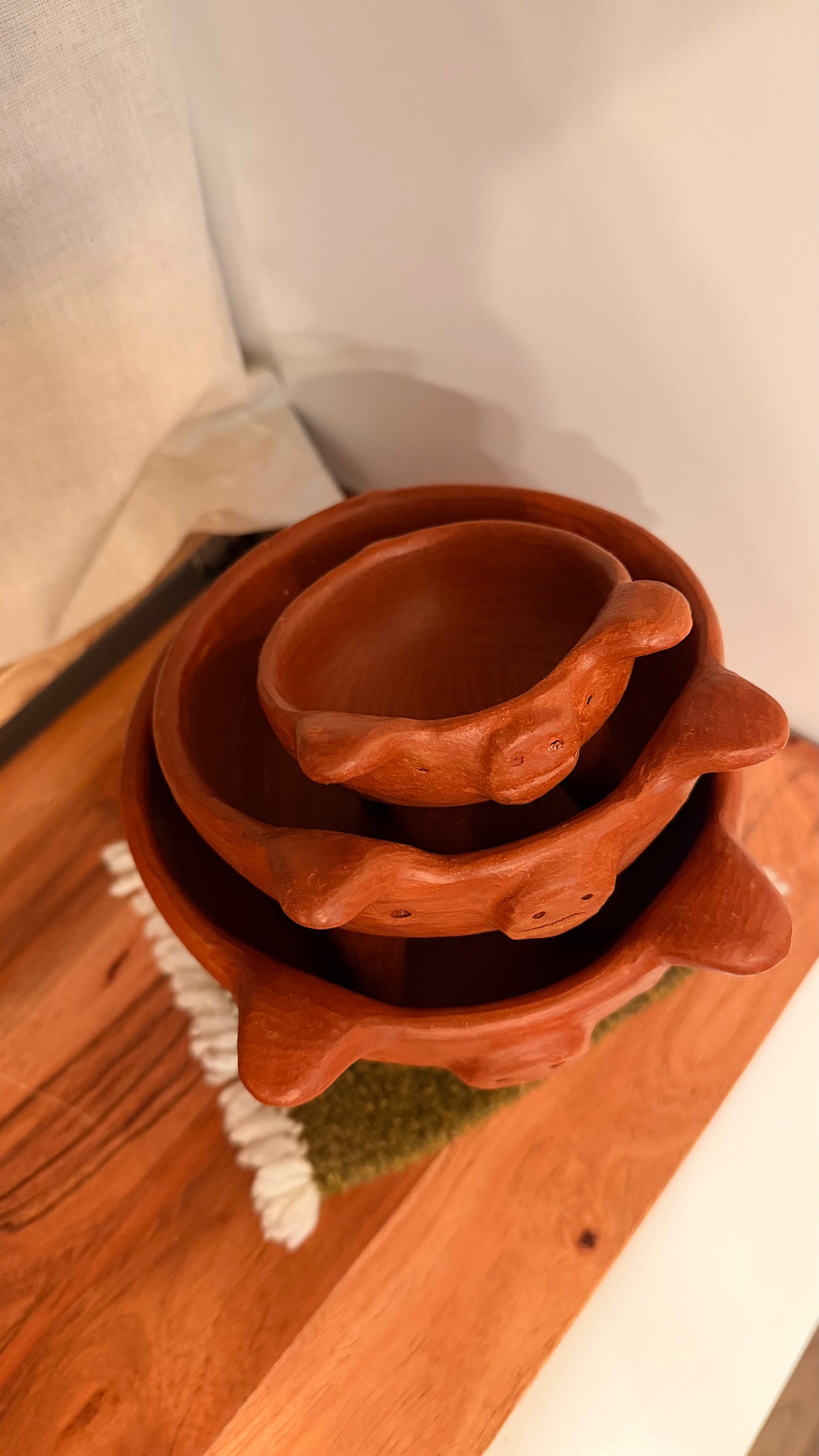 Lili Piggy Clay Bowl