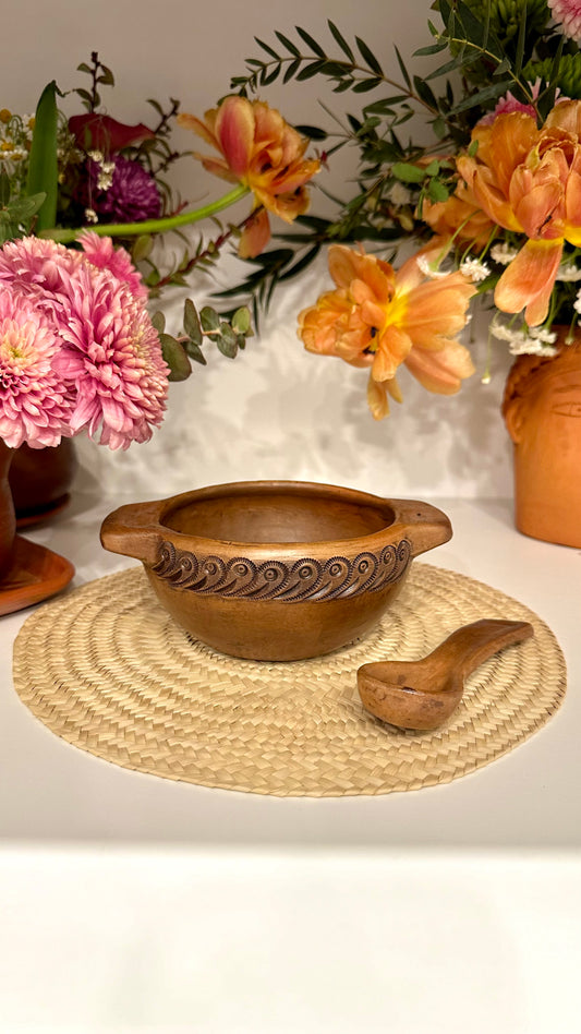 Florentina Clay Bowl With Spoon
