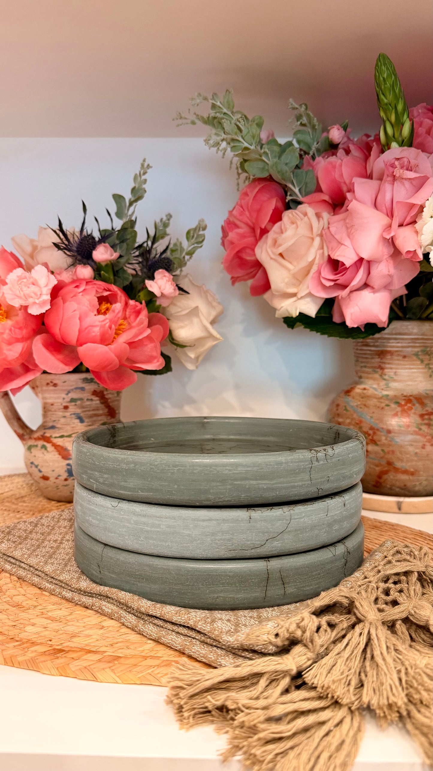 Camila Tall Rim Salad Clay Plate
