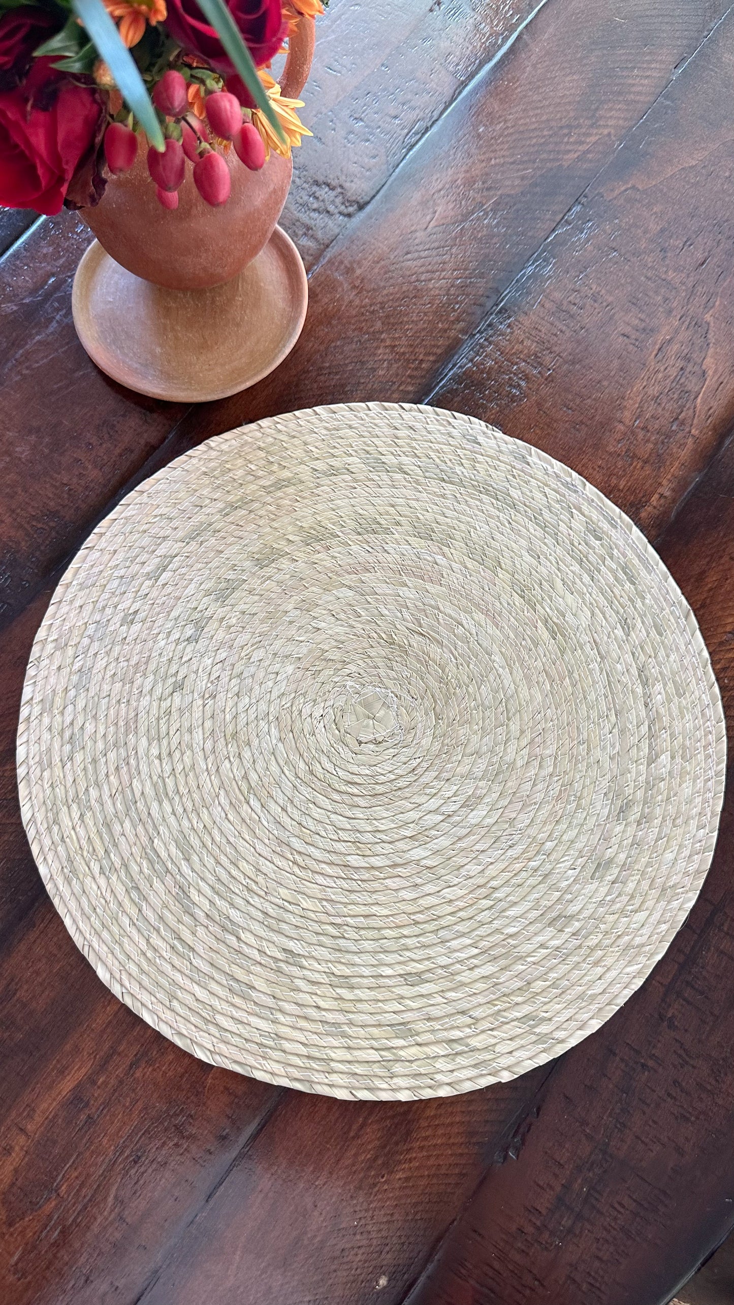 Olivia Round Placemats Set of 6