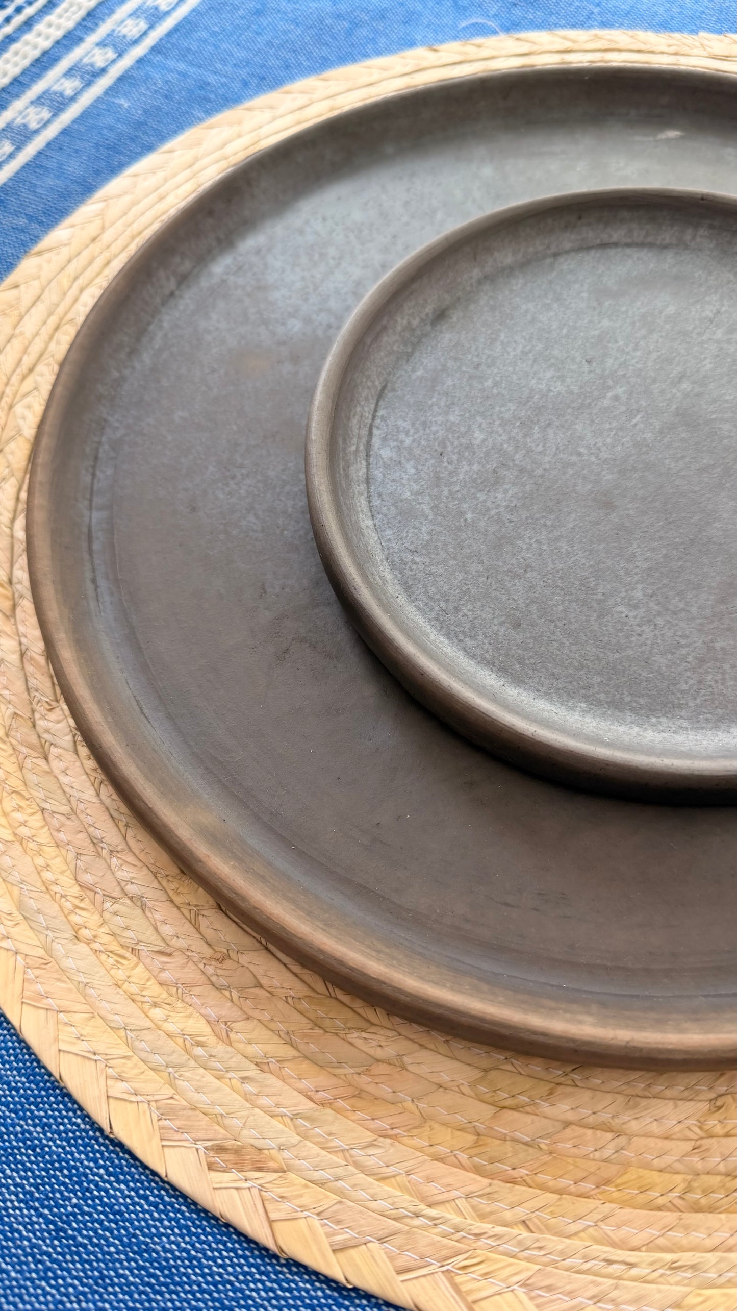 Ana Clay Plate