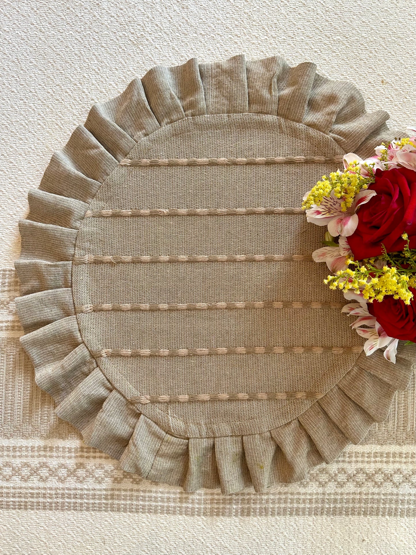 Matilde Round Woven Placemat