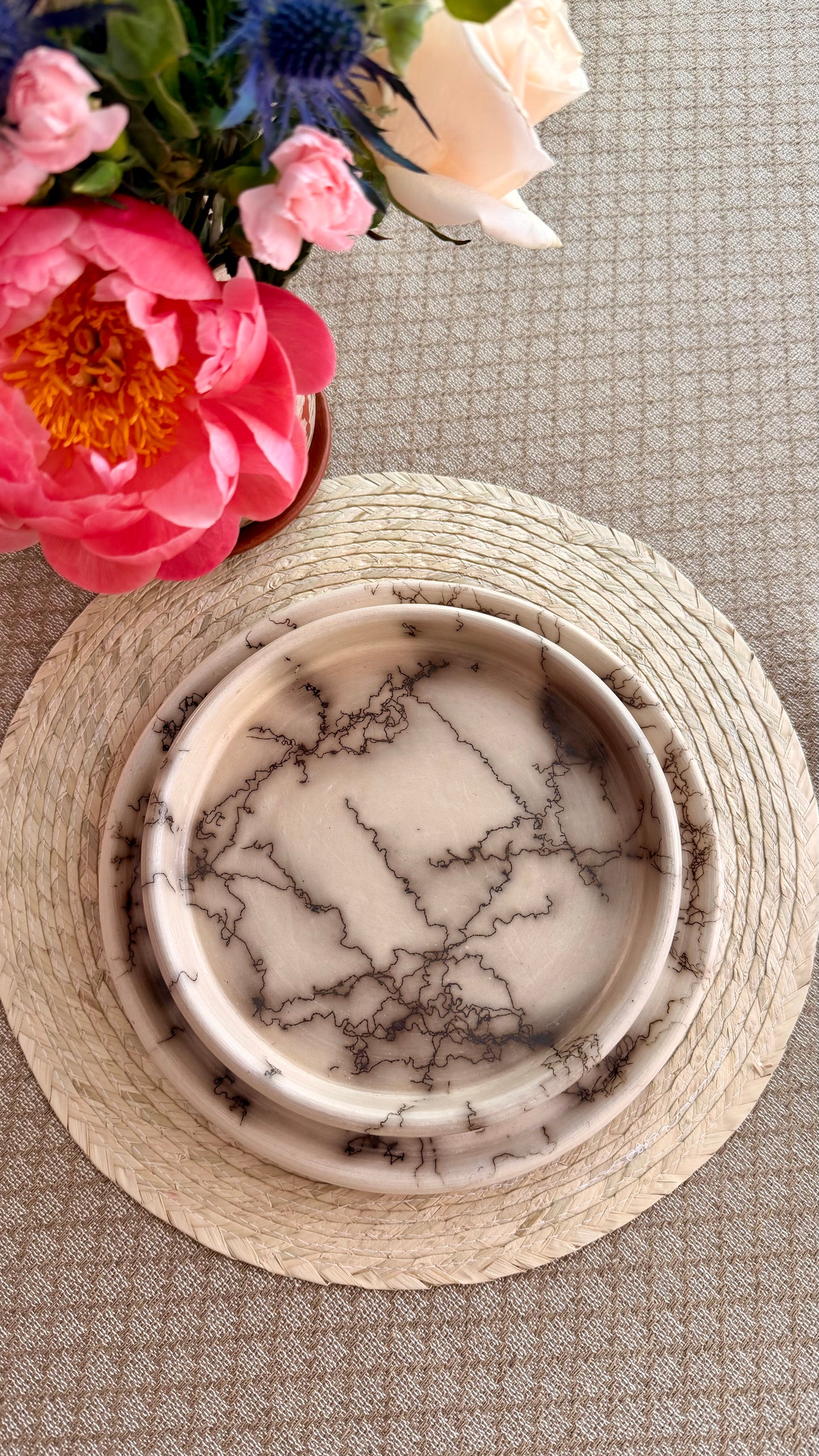 Camila Tall Rim Salad Clay Plate