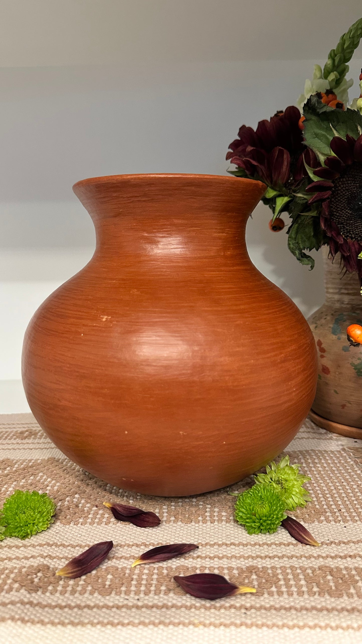 Aurelia Clay Olla / Vase