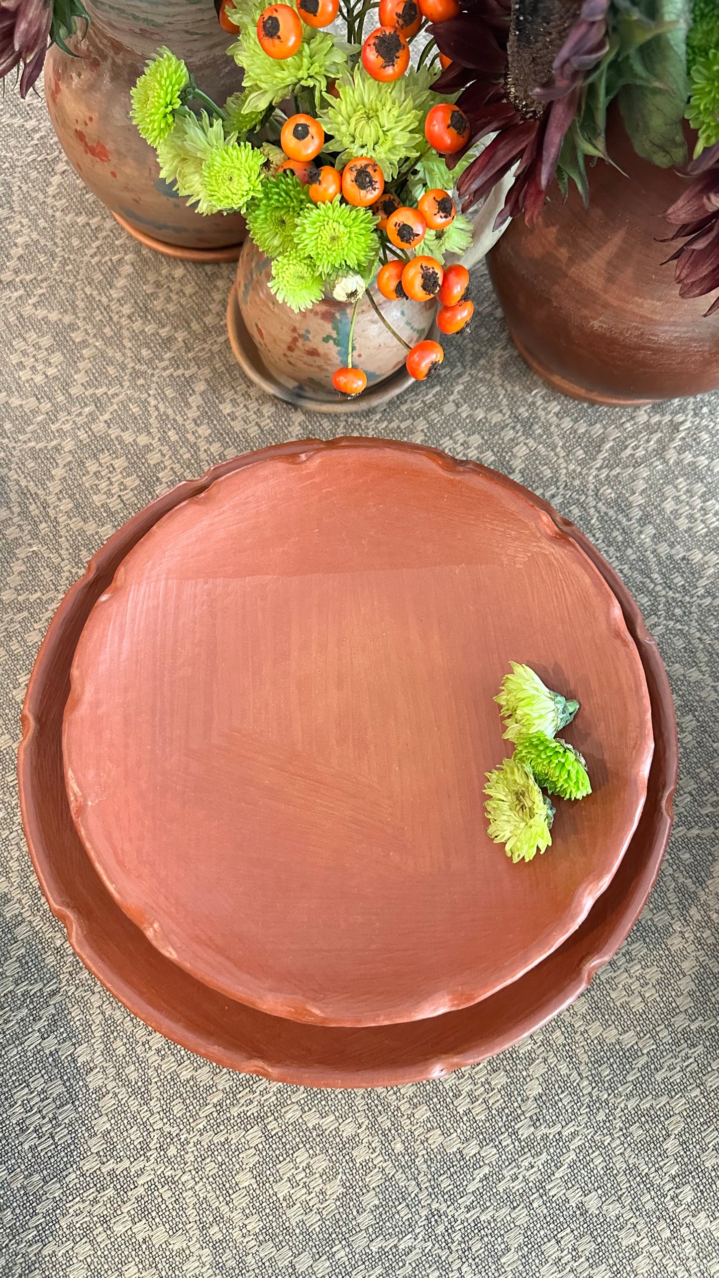 Matilde Clay Cake Stand