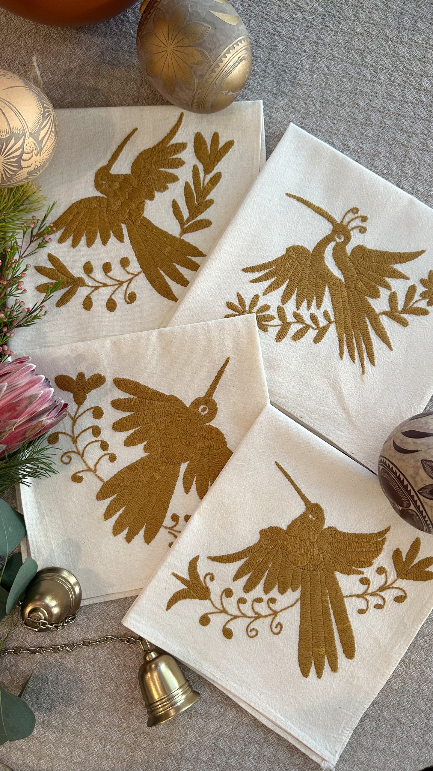 Florecita  Otomi Embroidered Napkins (set of 4)