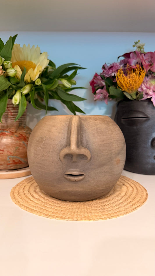Delfina Clay Vase Olla
