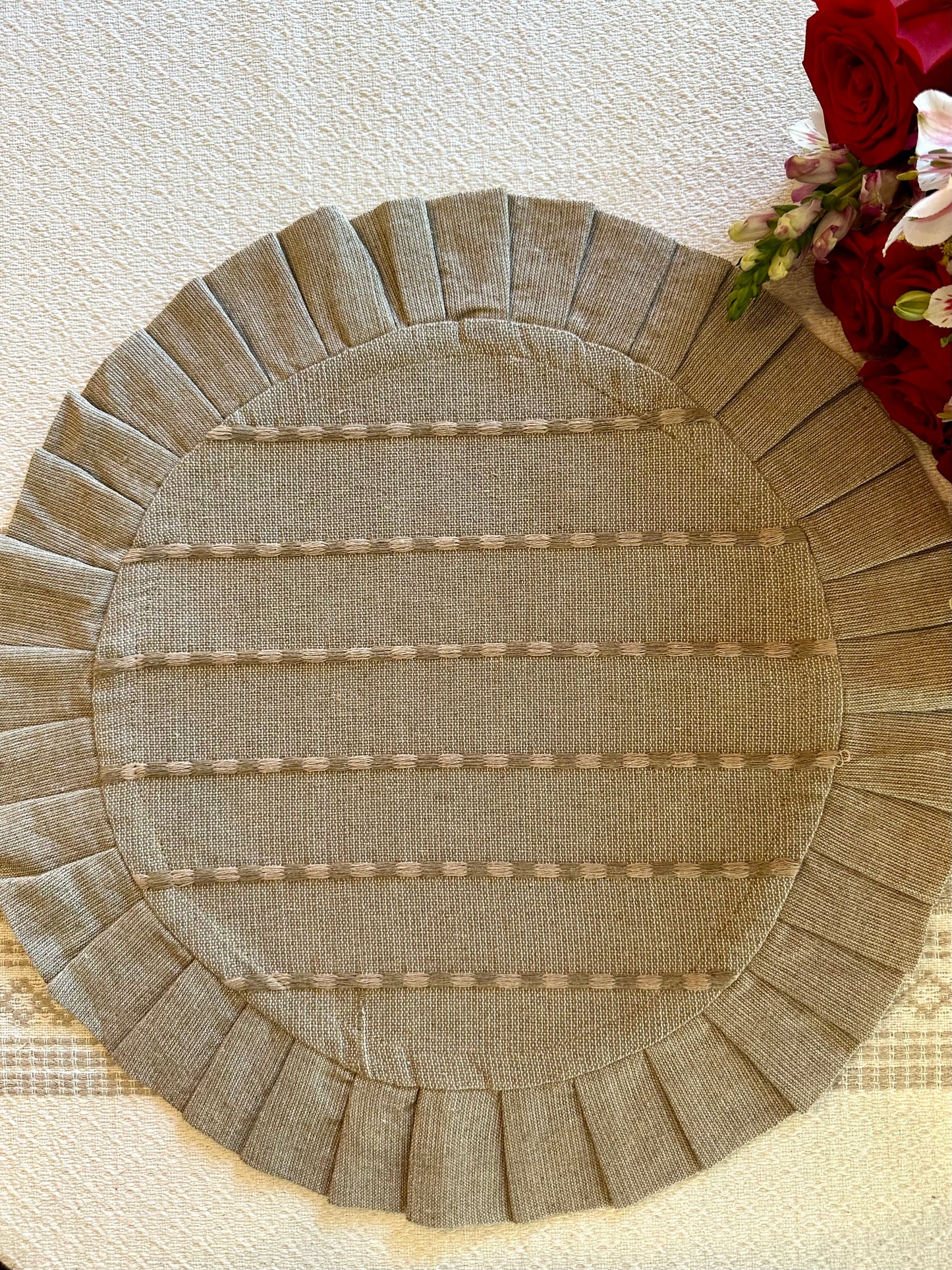 Matilde Round Woven Placemat