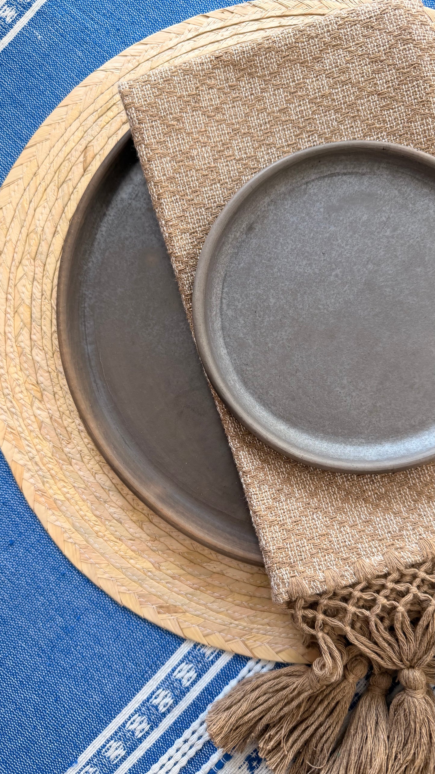 Ana Clay Plate