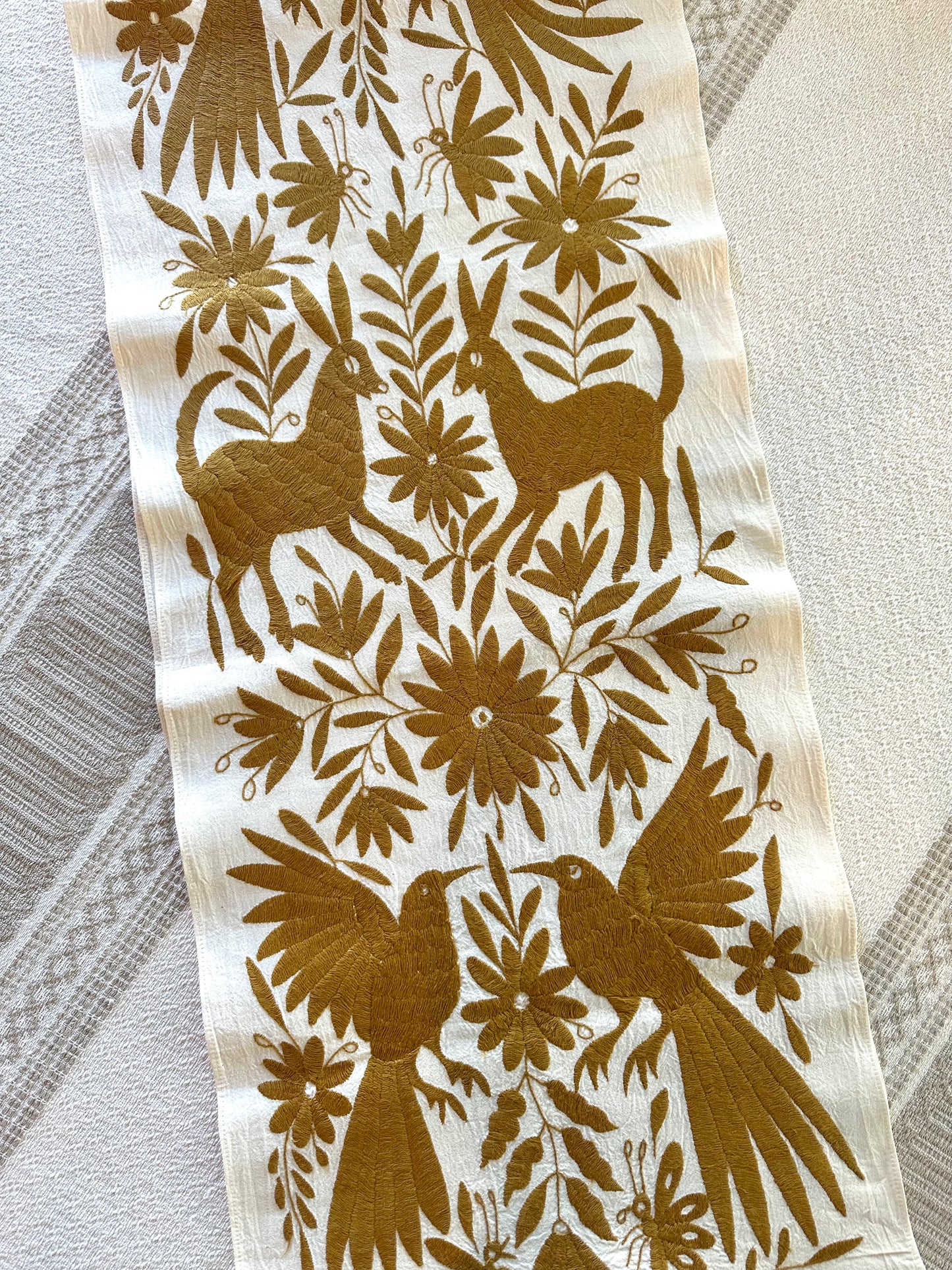 Margarita Otomi Table Runner