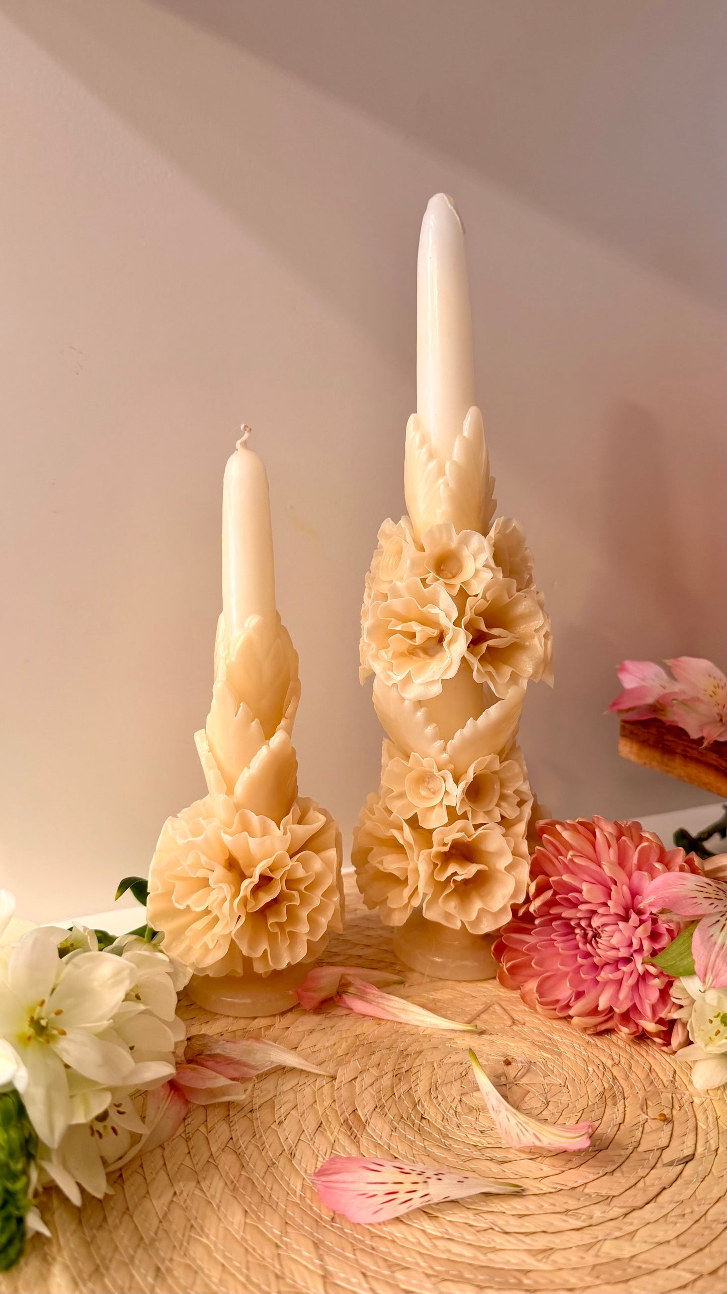 Blanca Estela Floral Taper Candle
