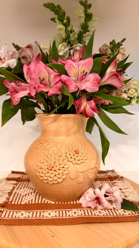 Florencia Clay Vase